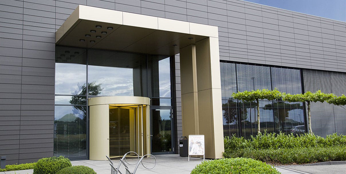 Mehrgeschossiger Gewerbebetrieb